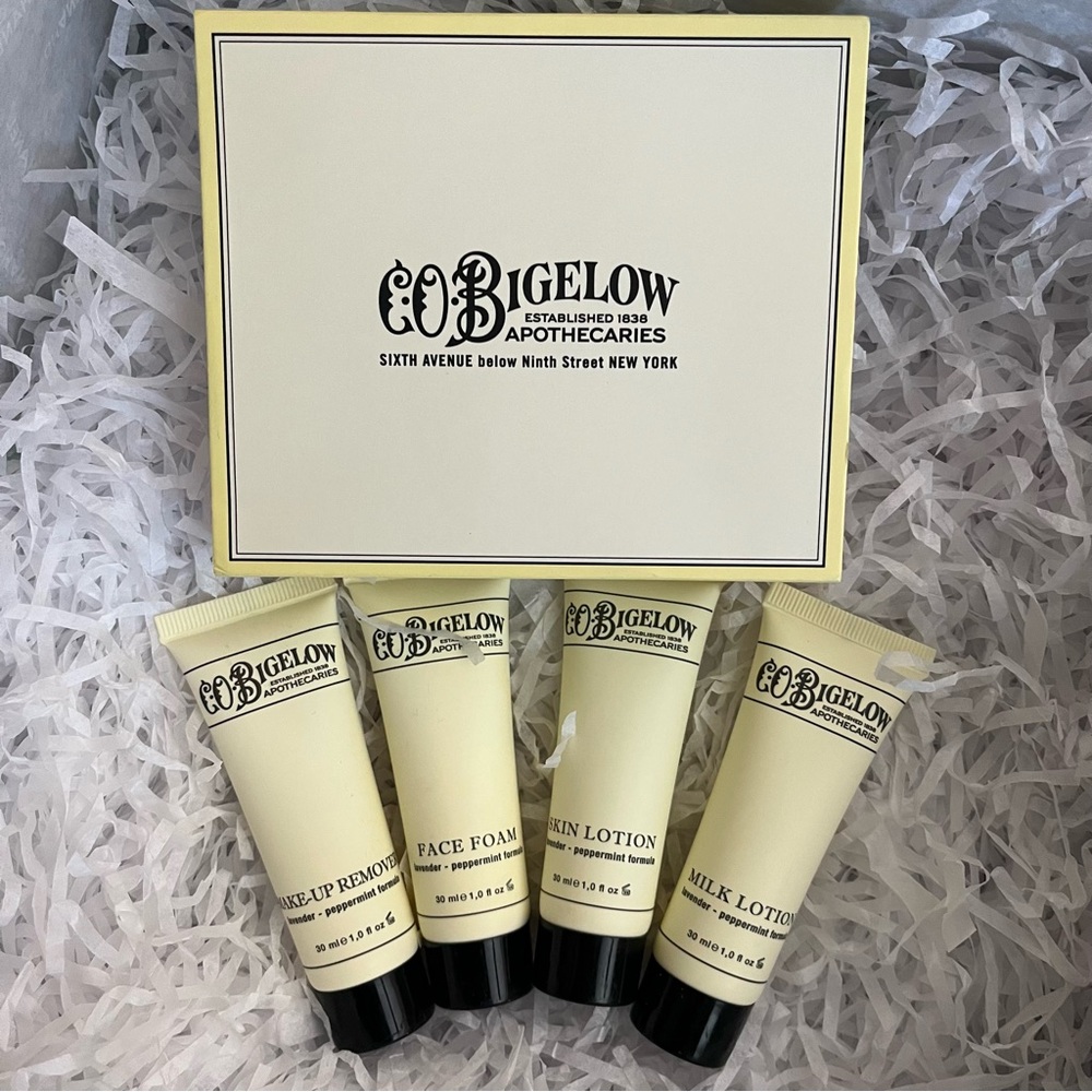 C.O. Bigelow Skincare Set Face Foam, Make-up Remover, Skin Lotion, Milk Lotion
